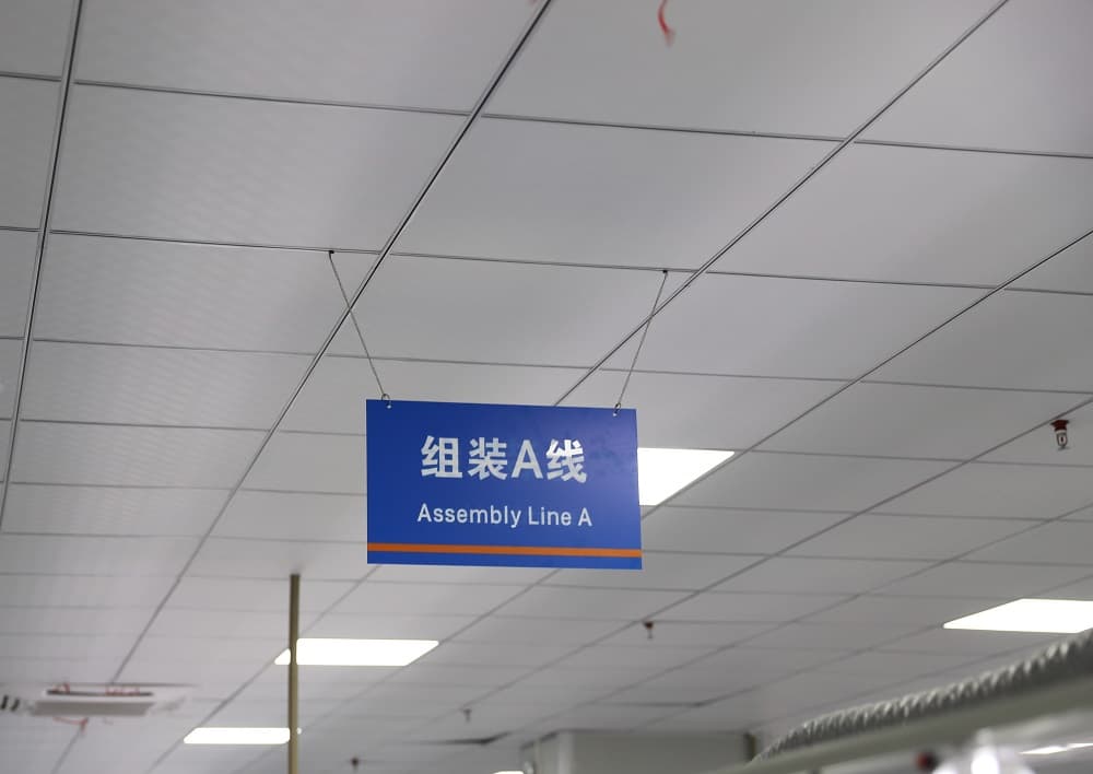 assembly-line-1 百乐博-非凡设想力,引发无限可能